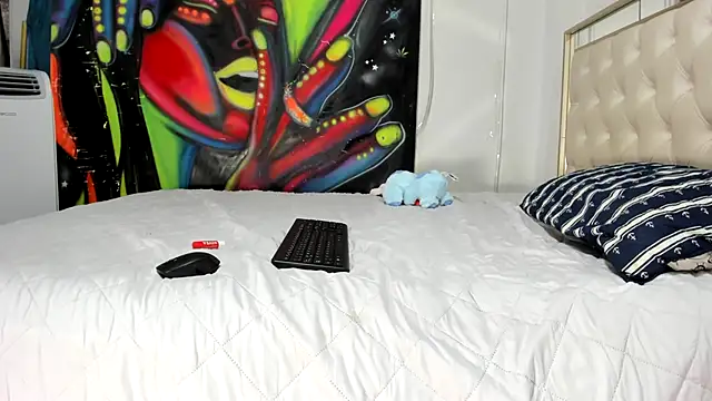 luna sexxy online show from June 2026 03:54:02 AM