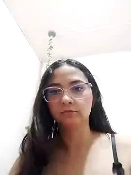 Camilatinass  online show from March 2026 12:09:01 PM