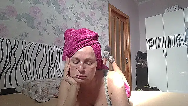 LindaStarS online show from March 2026 12:31:02 PM