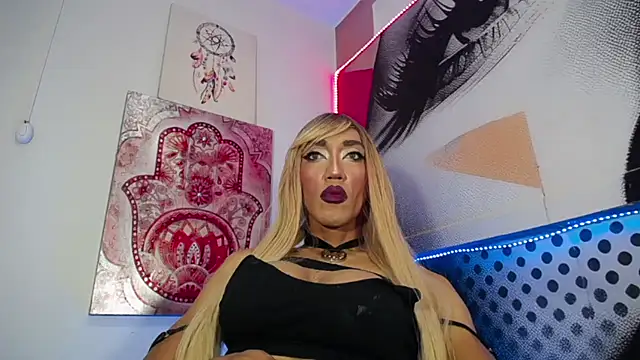 karlaveckyts online show from February 2025 10:20:01 PM