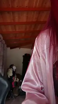 LINDA PATTY94 online show from April 2026 04:13:01 PM