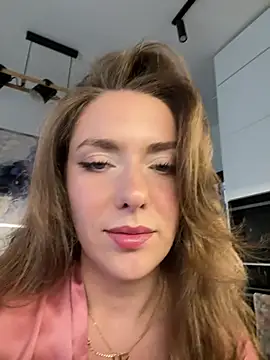 MariiD online show from July 2026 02:19:02 PM