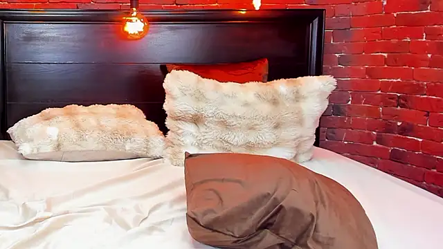 ChristynaRoss online show from March 2026 08:24:02 PM