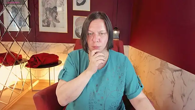 Snapshot of KellyPerfection chatting on July 2026 05:42:02 AM KellyPerfection online show from July 2026 05:42:02 AM