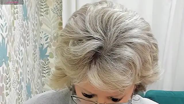 EvelynJoyful online show from January 2025 05:42:01 AM