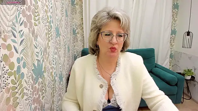 EvelynJoyful online show from February 2025 08:18:02 AM