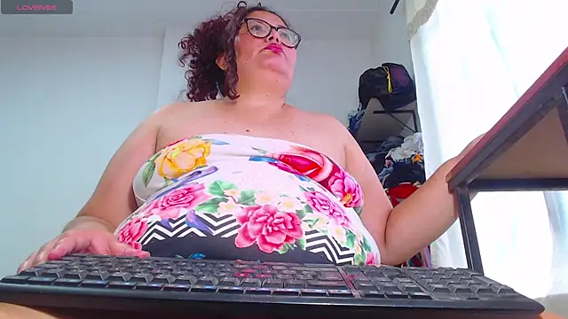 ashelymalefica online show from July 2026 07:49:01 PM