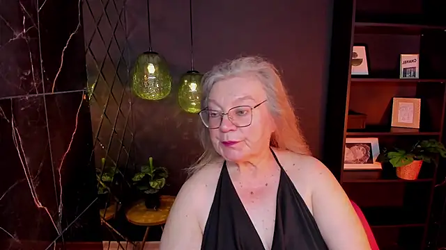 NataliMellow online show from June 2026 01:11:01 PM