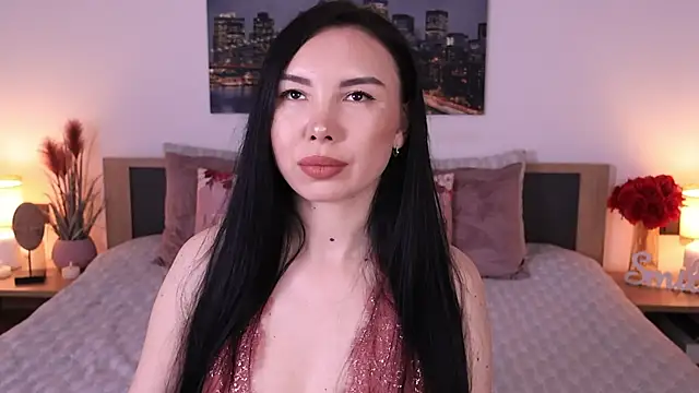 Snapshot of Leila__Sweet chatting on May 2026 06:51:02 AM Leila Sweet online show from May 2026 06:51:02 AM