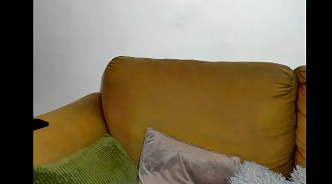 GlamourousKassy online show from March 2025 08:22:01 PM