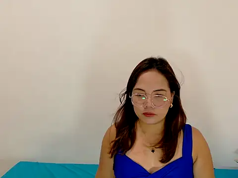 BURBERRY69 online show from March 2026 06:47:01 AM