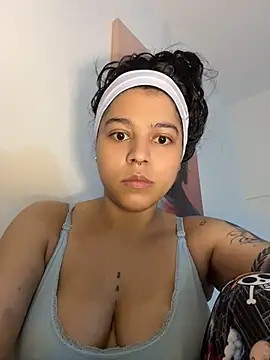 Naiara sex online show from April 2026 05:54:02 AM