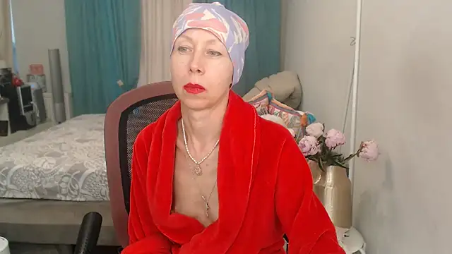 Snapshot of LuxuryNika chatting on July 2026 05:29:02 PM LuxuryNika online show from July 2026 05:29:02 PM