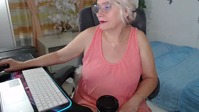 Snapshot of Ghertrude52 chatting on July 2026 04:48:01 AM Ghertrude52 online show from July 2026 04:48:01 AM