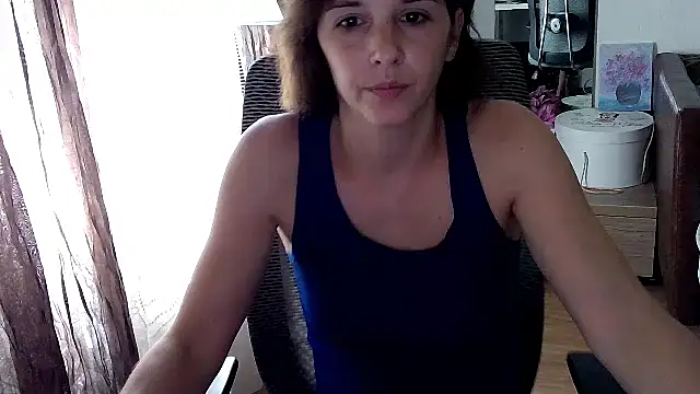 SexxyLety online show from August 2026 10:47:02 AM