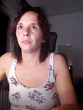 SexxyLety online show from August 2026 08:18:01 PM