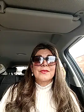 Snapshot of emma_tour chatting on May 2026 08:03:01 PM emma tour online show from May 2026 08:03:01 PM