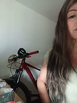 Snapshot of emma_tour chatting on June 2026 03:45:02 PM emma tour online show from June 2026 03:45:02 PM