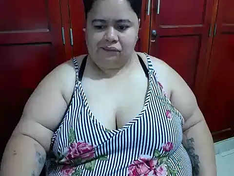 hotlesby4uxxx online show from July 2026 01:50:01 PM