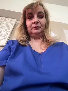 Irina2909xh online show from March 2026 11:26:01 AM