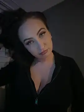 itsCassie online show from February 2025 09:01:01 PM