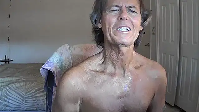 Snapshot of nakeedcowboi65 chatting on June 2026 11:25:01 PM nakeedcowboi65 online show from June 2026 11:25:01 PM
