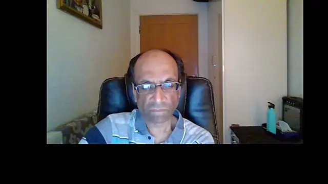 rauncher1 online show from July 2026 10:33:01 PM