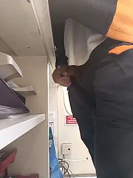 Snapshot of Blog100vergonhas chatting on April 2026 04:40:02 PM Blog100vergonhas online show from April 2026 04:40:02 PM