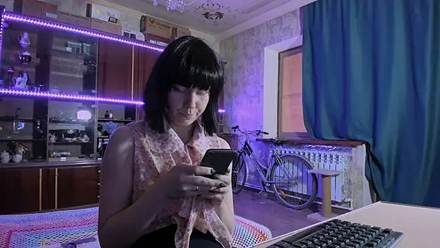 Snapshot of pa1e_pr1ncess chatting on June 2026 07:54:01 AM pa1e pr1ncess online show from June 2026 07:54:01 AM