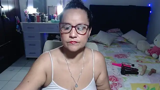Snapshot of pervert_mommy_ chatting on July 2026 09:34:01 AM pervert mommy online show from July 2026 09:34:01 AM