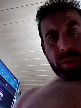 AquaMenn online show from November 2025 03:40:01 AM