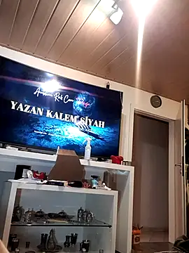 AquaMenn online show from April 2026 12:15:01 AM