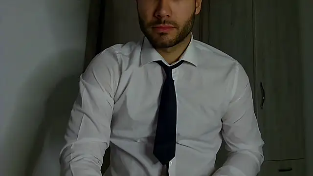 Justynn1 online show from October 2025 08:53:02 PM