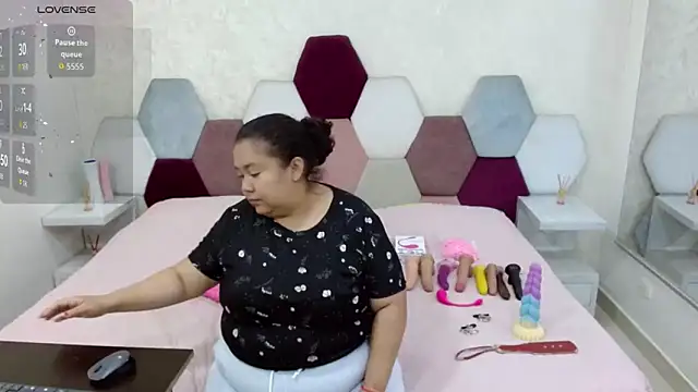 angel blue online show from February 2026 02:46:02 PM