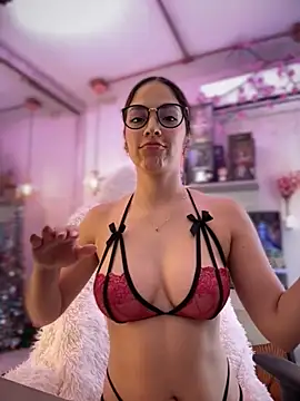 Snapshot of Zoe_Bae chatting on November 2025 05:13:02 PM Zoe Bae online show from November 2025 05:13:02 PM