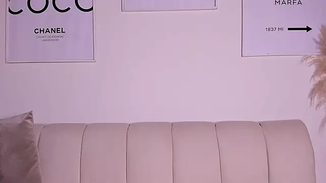 Snapshot of Emma_jonness chatting on March 2025 10:13:02 PM Emma jonness online show from March 2025 10:13:02 PM