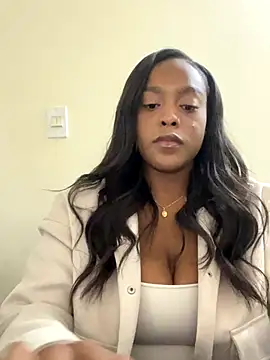 Snapshot of Emma_jonness chatting on November 2025 10:26:02 AM Emma jonness online show from November 2025 10:26:02 AM