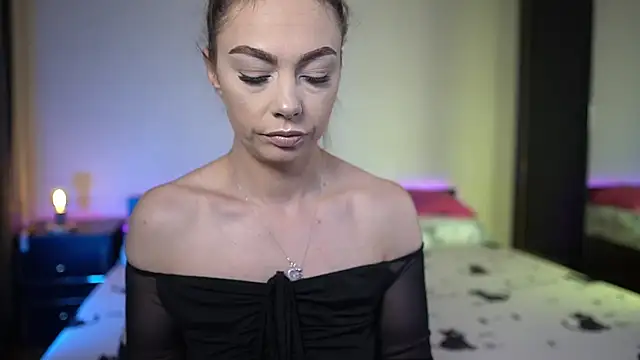 TiffanyPierce online show from July 2026 08:15:02 PM