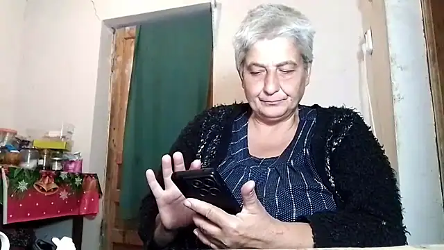 ExquisiteMature online show from September 2025 10:24:02 PM