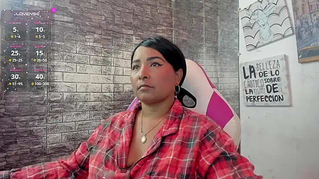 paola ih online show from July 2026 02:22:02 PM