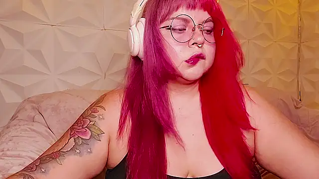 Snapshot of Satyn_doll chatting on July 2026 11:20:02 PM Satyn doll online show from July 2026 11:20:02 PM