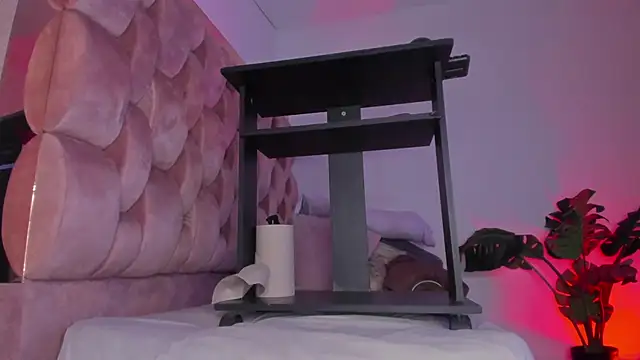 Secret chells online show from March 2026 04:58:02 PM