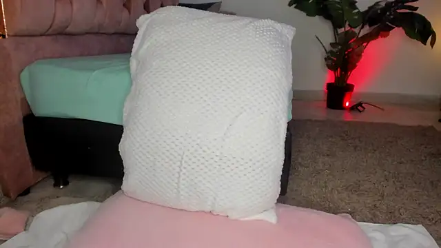 Secret chells online show from June 2026 01:06:02 PM
