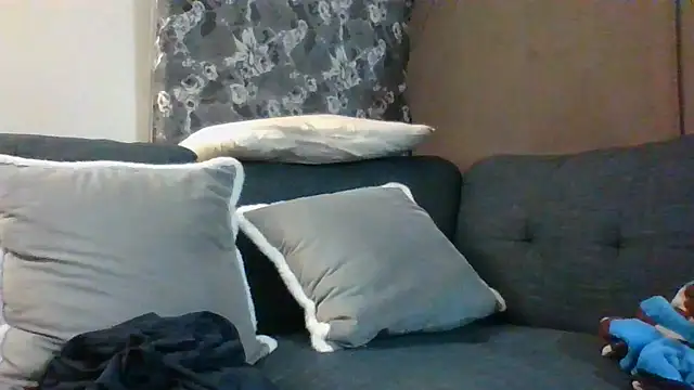 vikki432 online show from July 2026 01:41:02 AM