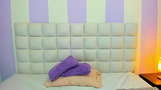 teresasroom  online show from March 2026 01:59:01 PM