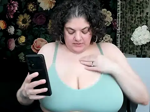 Exotic-Melons online show from May 2026 05:19:02 PM