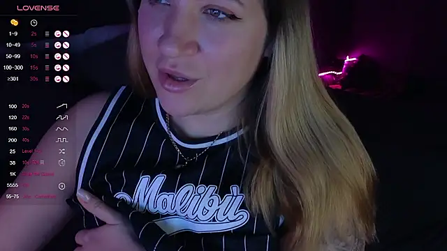 Fairy  Sofia online show from December 2024 08:33:01 AM