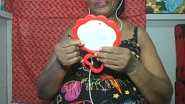 Snapshot of pink69pussy chatting on November 2025 04:40:01 PM pink69pussy online show from November 2025 04:40:01 PM