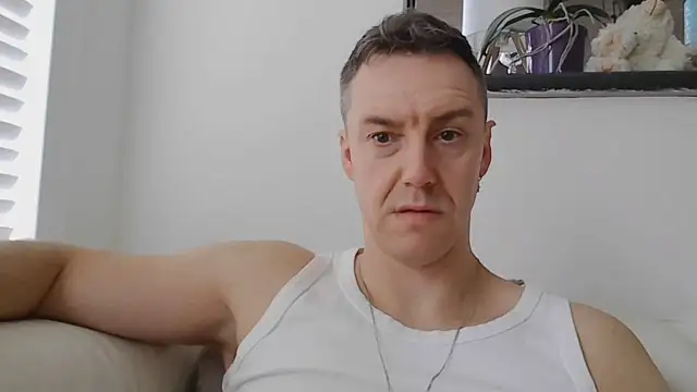 Snapshot of ploki2180 chatting on March 2026 10:26:01 AM ploki2180 online show from March 2026 10:26:01 AM