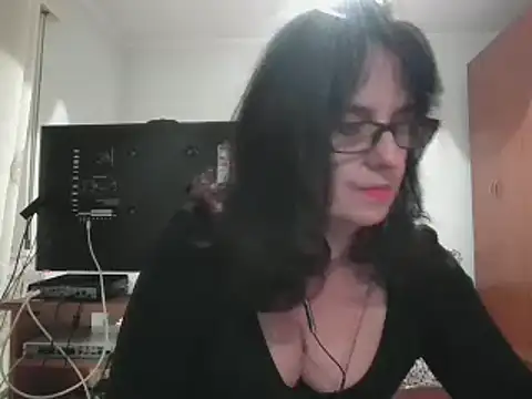 ClaudyGeryn online show from December 2024 04:09:01 PM
